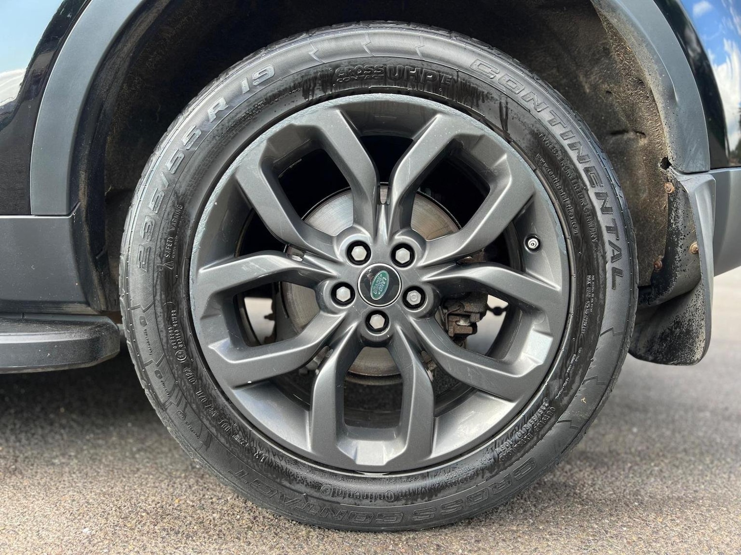 Used Land Rover Discovery Sport 2019 for sale - 76170428: Photo 50