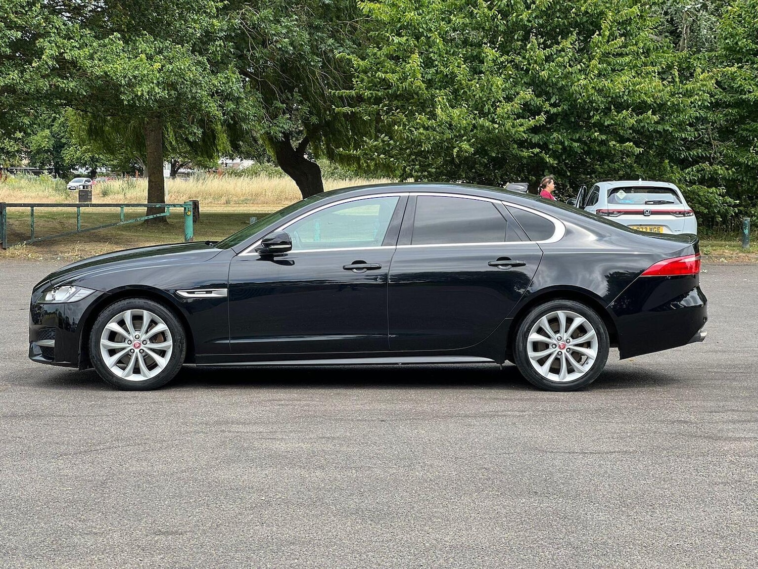 Used Jaguar XF 2017 for sale - 77027994: Photo 14