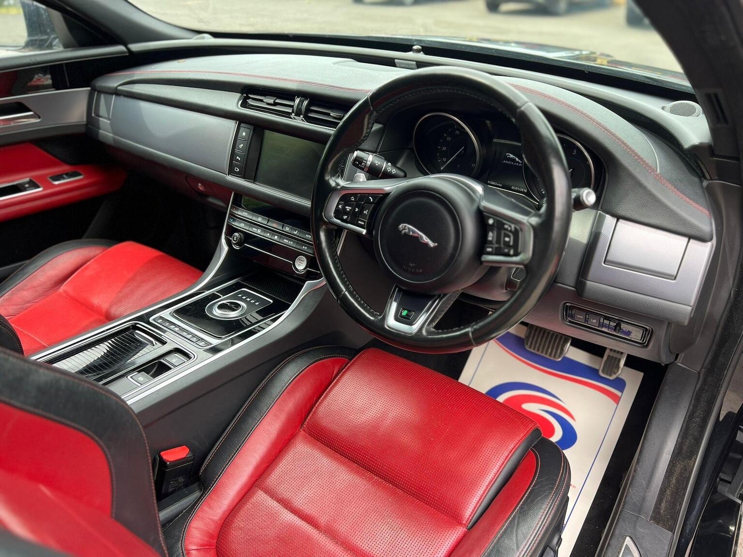 Used Jaguar XF 2017 for sale - 77027994: Photo 30