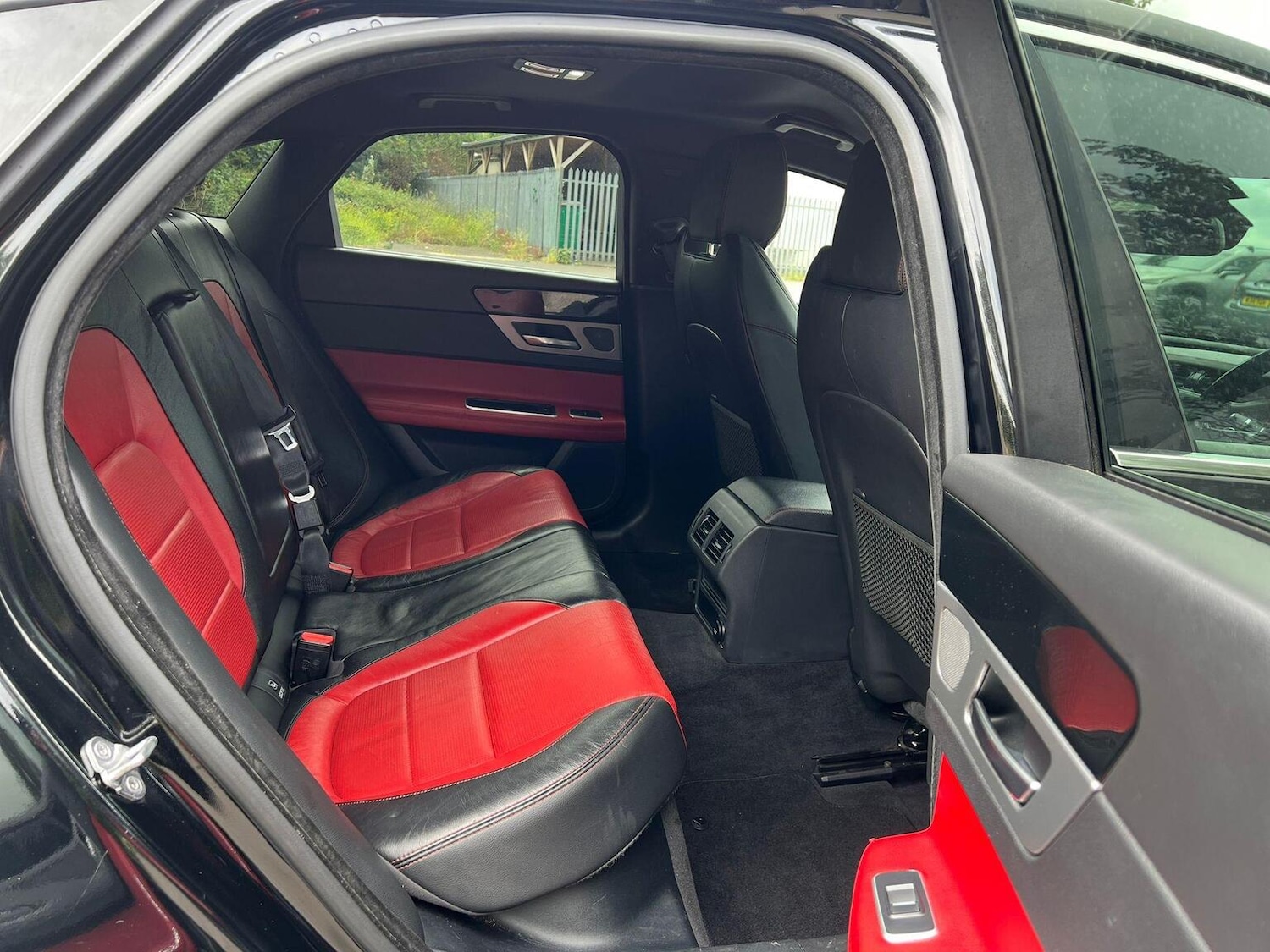 Used Jaguar XF 2017 for sale - 77027994: Photo 37