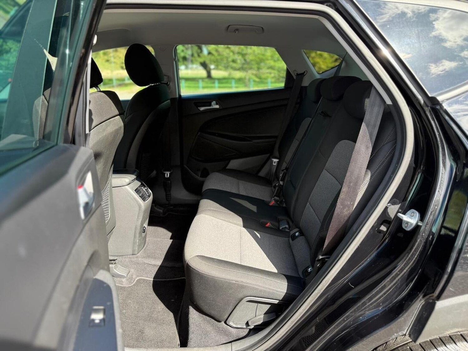 Used Hyundai TUCSON 2019 for sale - 76158416: Photo 32