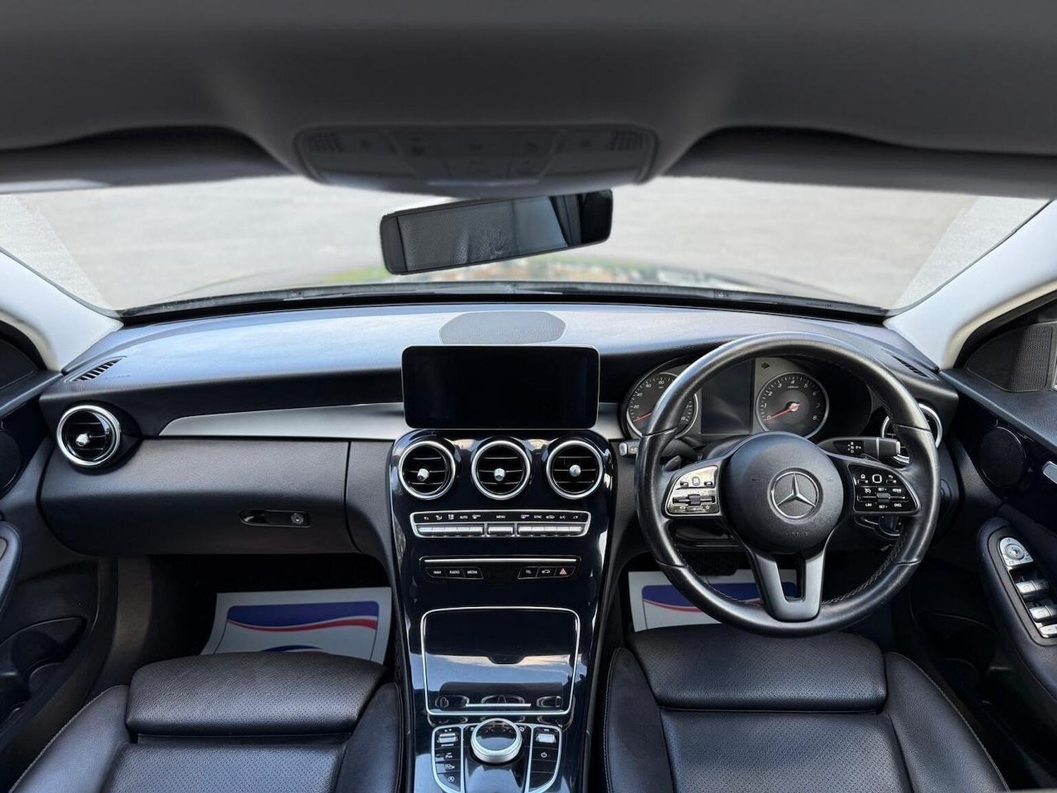 Used Mercedes-Benz C Class 2019 for sale - 76158421: Photo 2