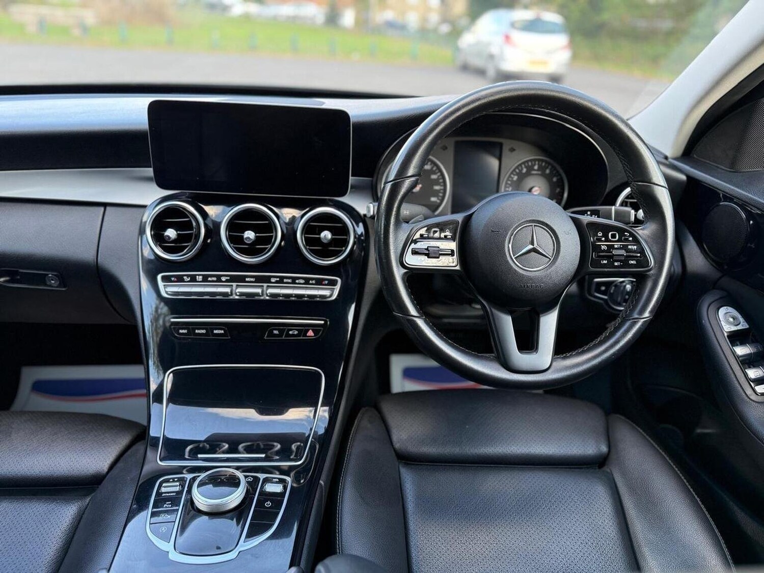 Used Mercedes-Benz C Class 2019 for sale - 76158421: Photo 26