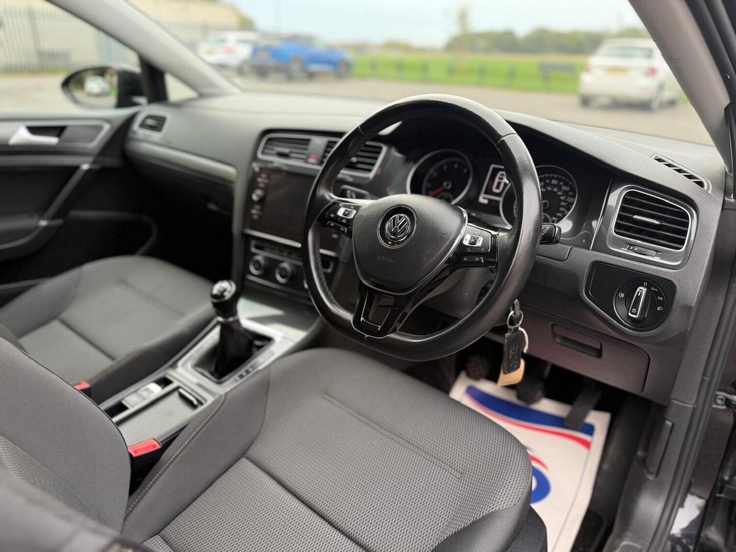 Used Volkswagen Golf 2018 for sale - 76376890: Photo 22