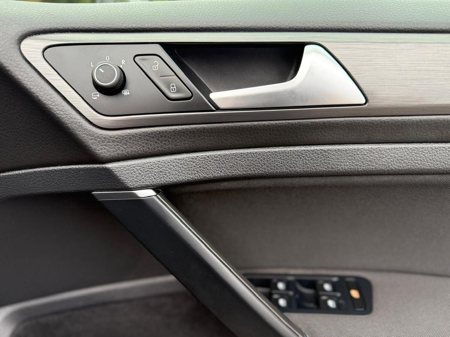 Used Volkswagen Golf 2018 for sale - 76376890: Photo 38