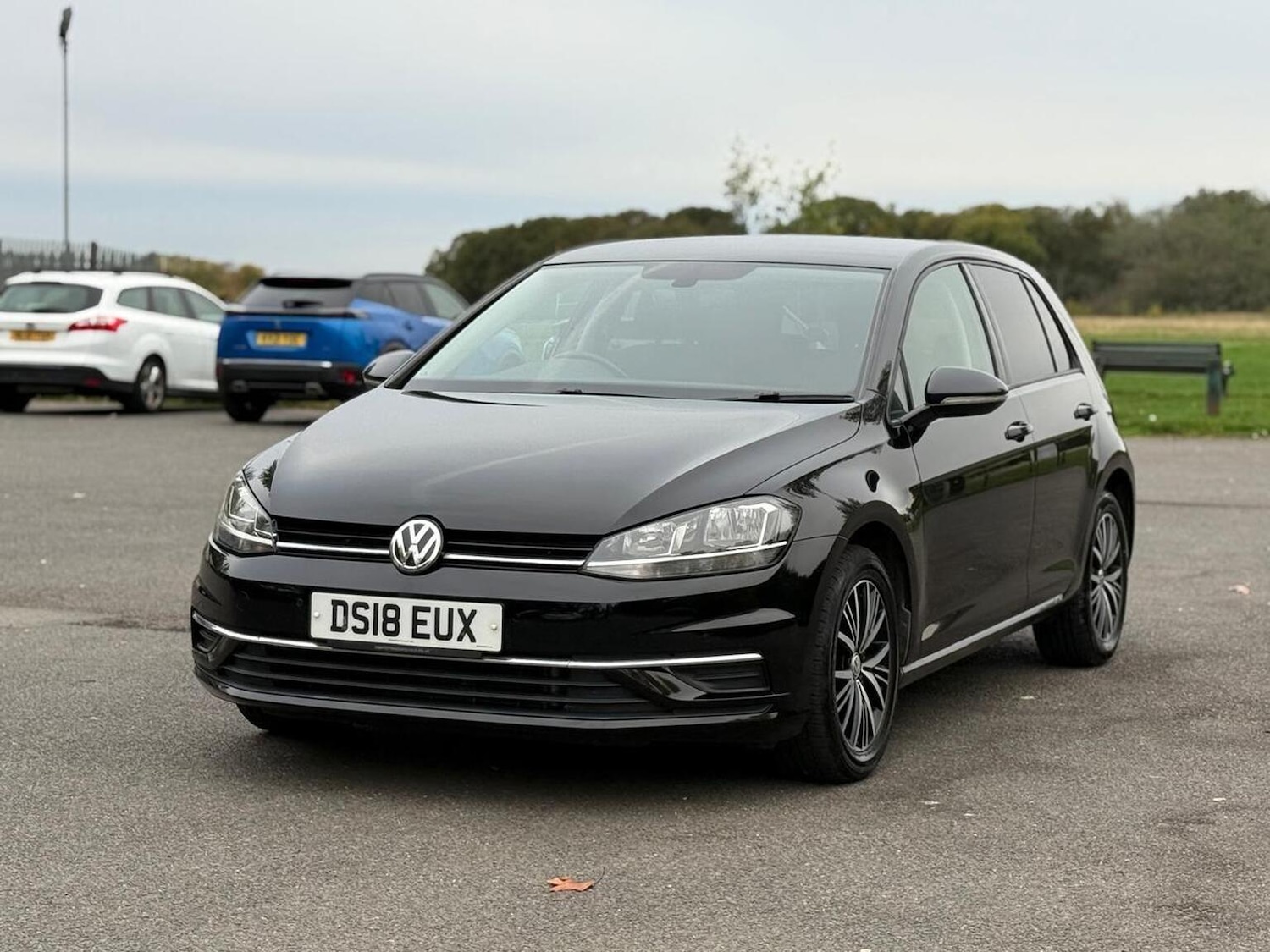 Used Volkswagen Golf 2018 for sale - 76376890: Photo 4