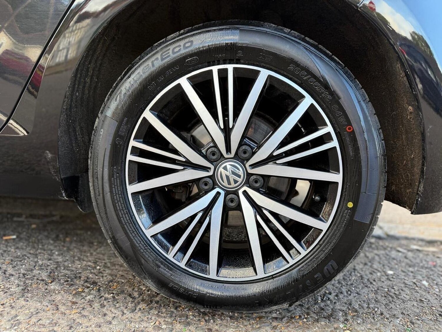 Used Volkswagen Golf 2018 for sale - 76376890: Photo 49