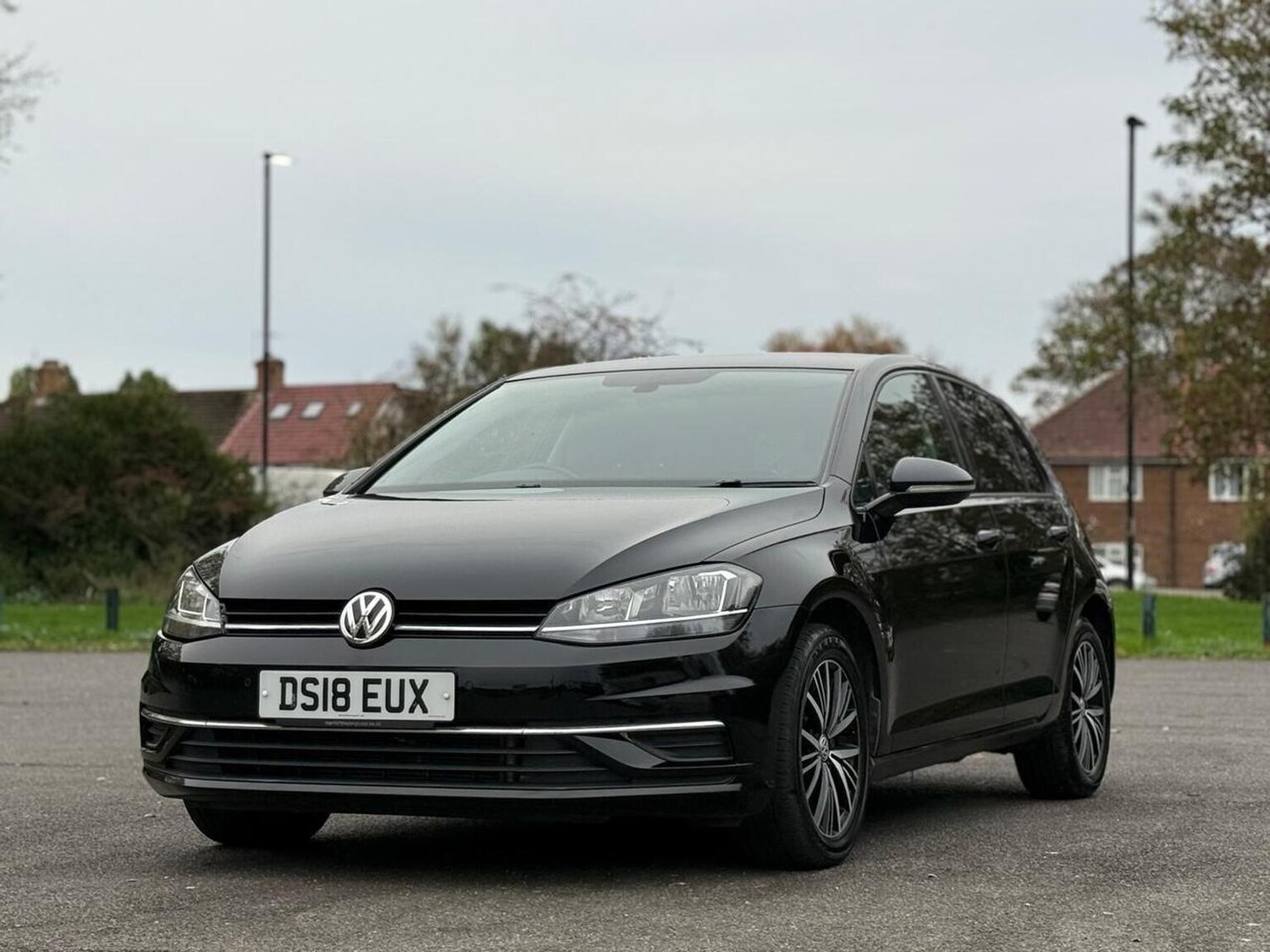 Used Volkswagen Golf 2018 for sale - 76376890: Photo 6