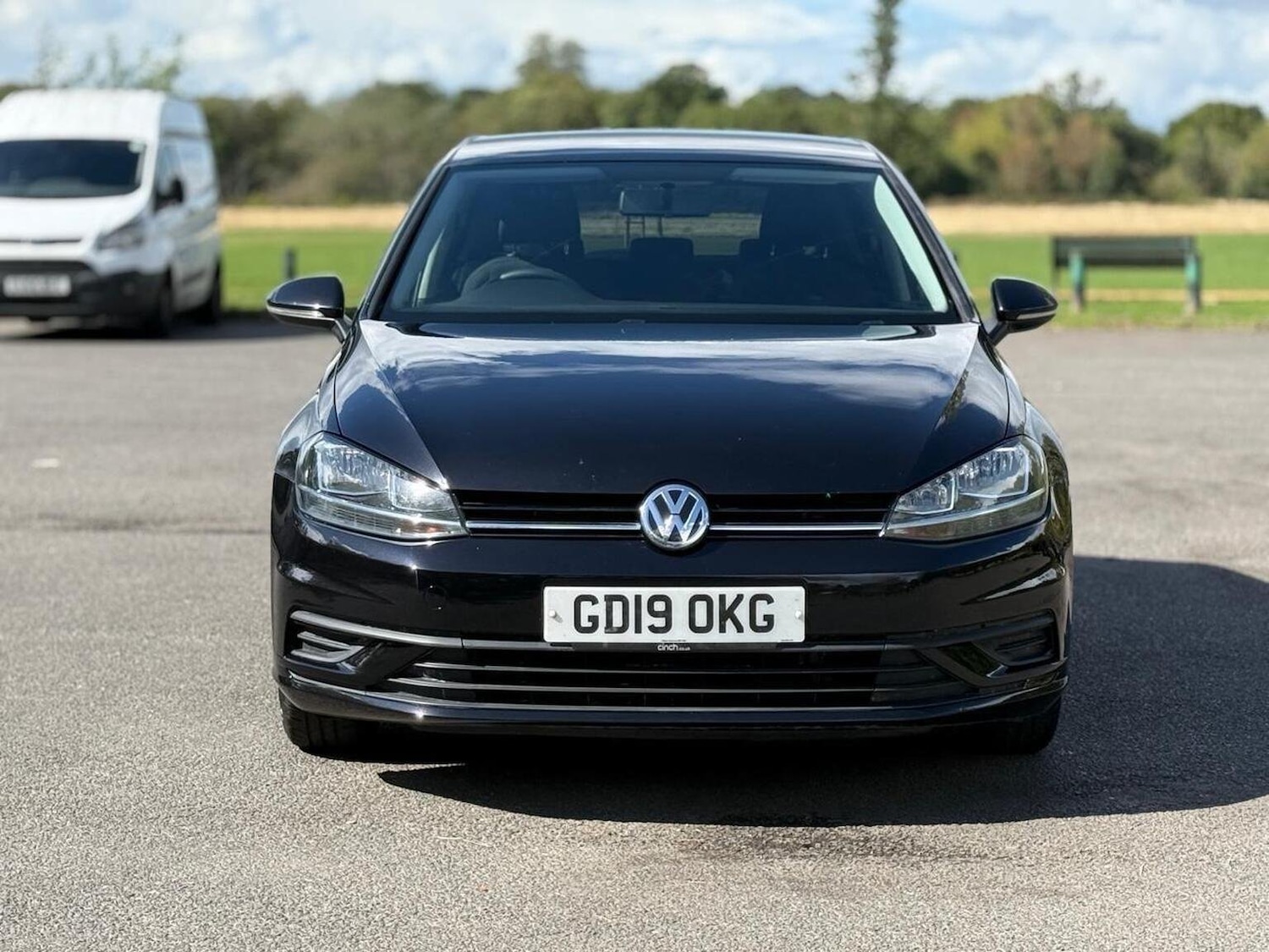 Used Volkswagen Golf 2019 for sale - 76158409: Photo 2