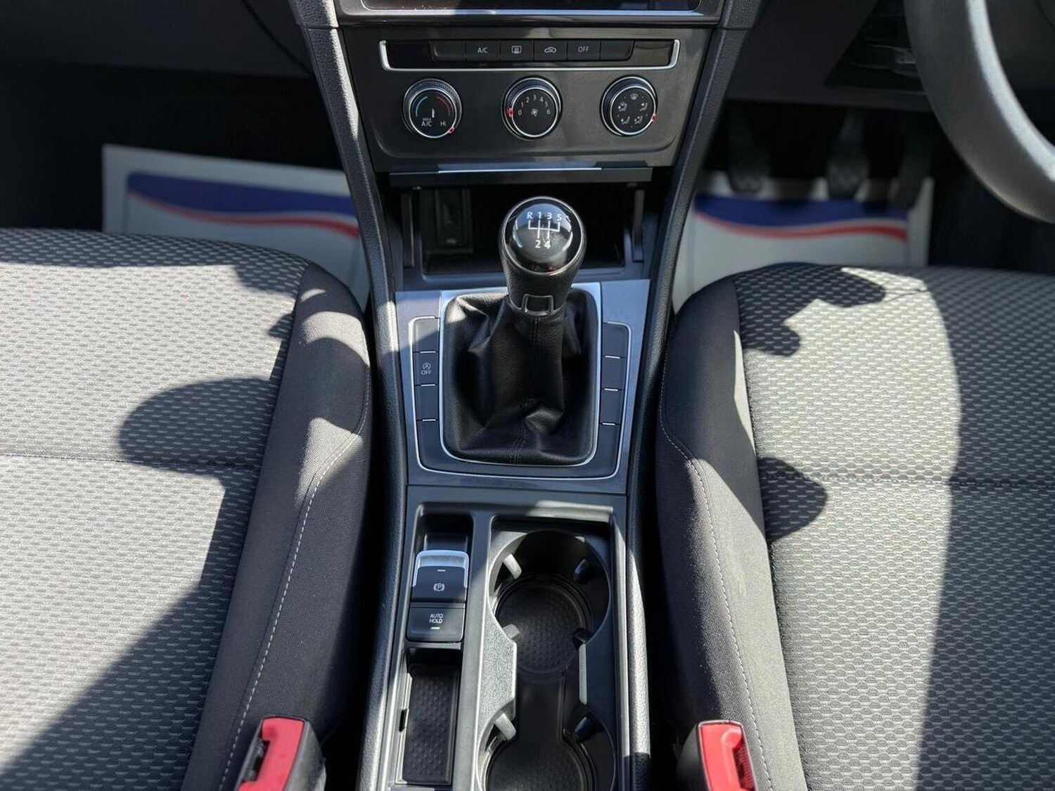 Used Volkswagen Golf 2019 for sale - 76158409: Photo 23