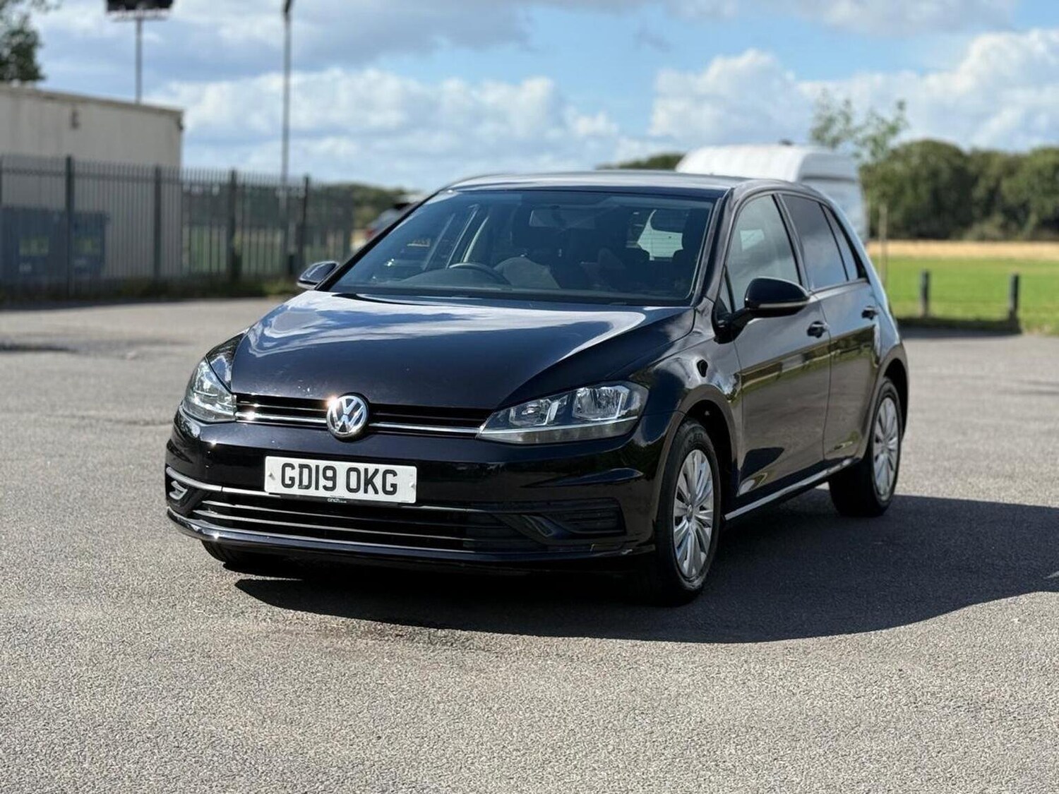 Used Volkswagen Golf 2019 for sale - 76158409: Photo 3