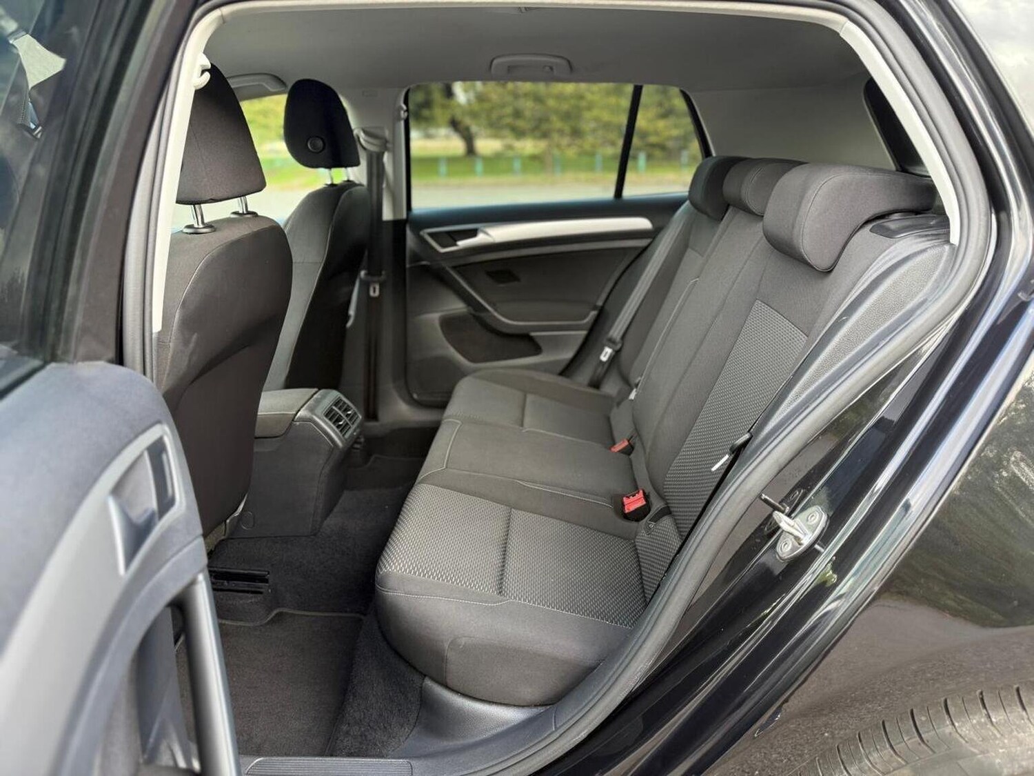 Used Volkswagen Golf 2019 for sale - 76158409: Photo 32