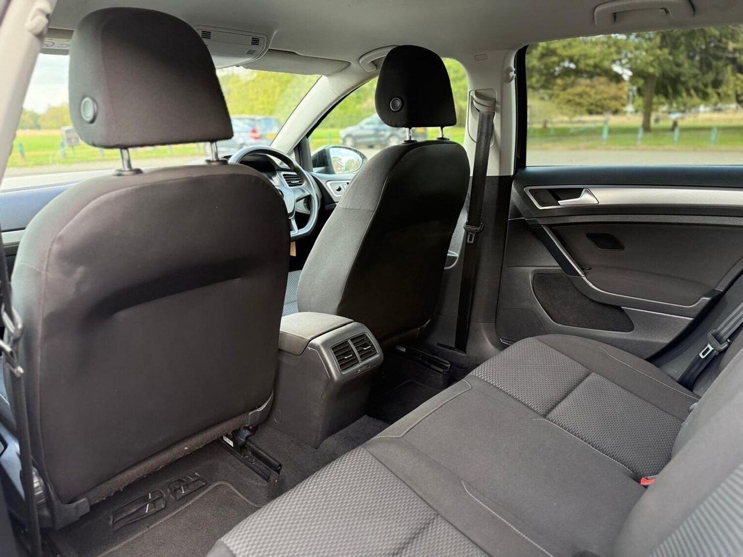 Used Volkswagen Golf 2019 for sale - 76158409: Photo 33