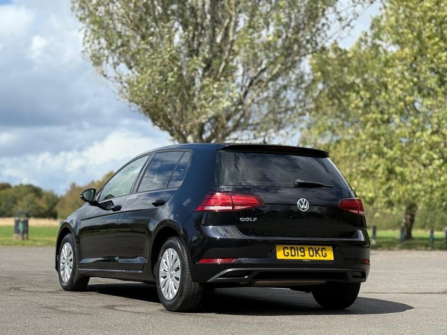 Used Volkswagen Golf 2019 for sale - 76158409: Photo 8