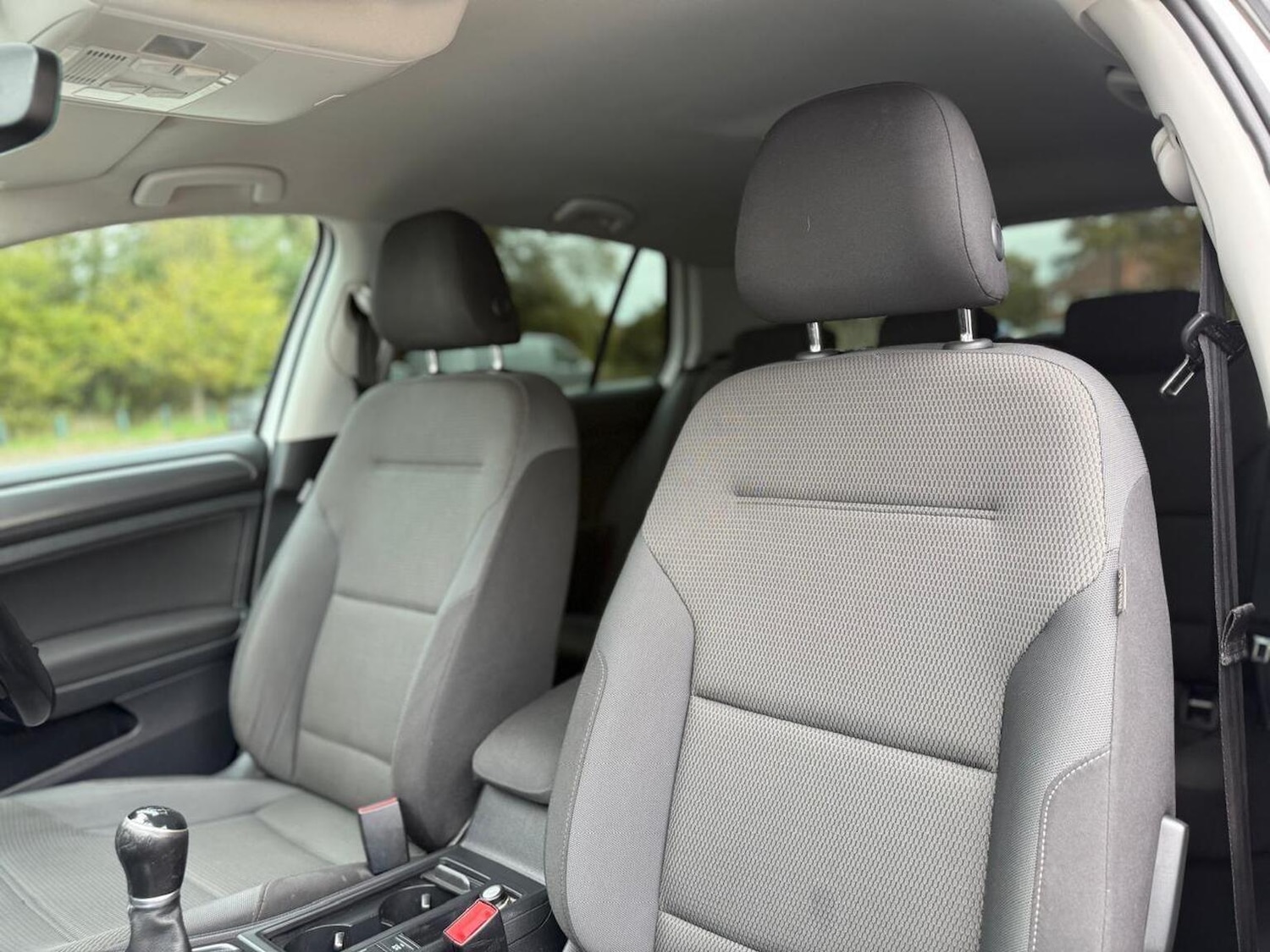 Used Volkswagen Golf 2018 for sale - 76941798: Photo 28