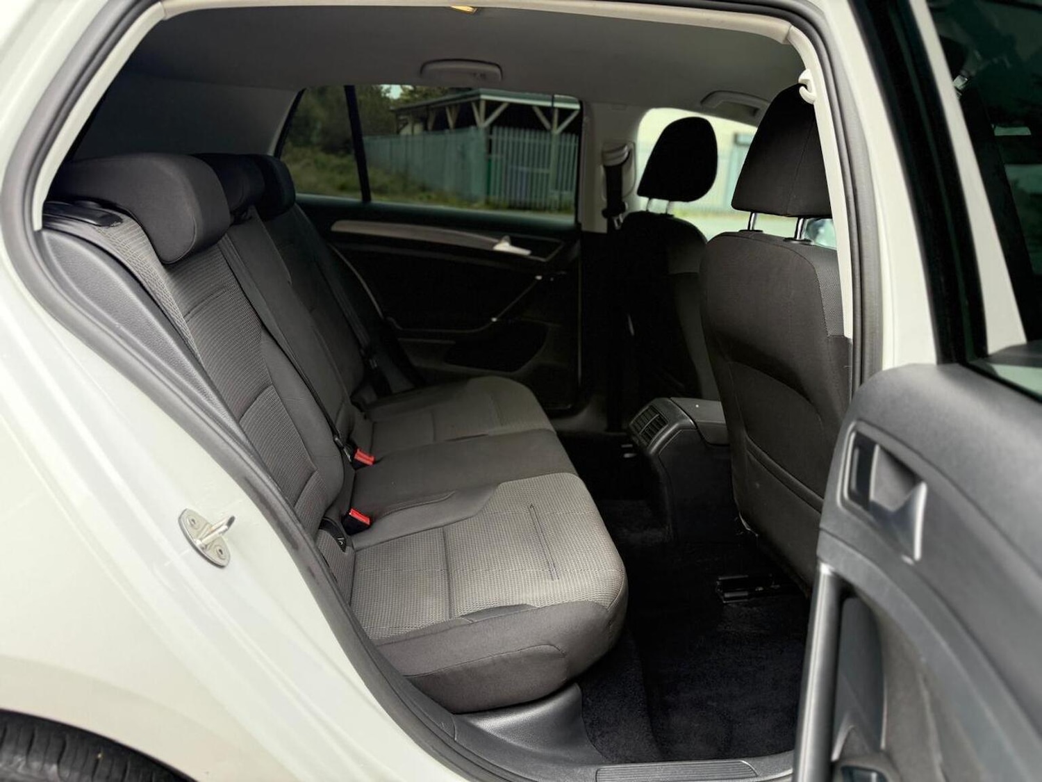 Used Volkswagen Golf 2018 for sale - 76941798: Photo 31