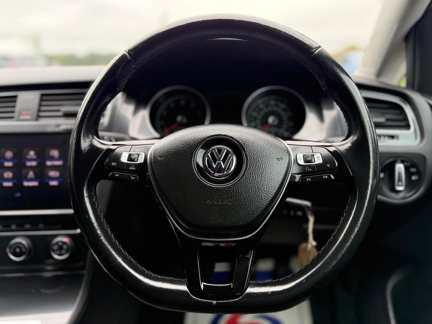 Used Volkswagen Golf 2018 for sale - 76941798: Photo 37