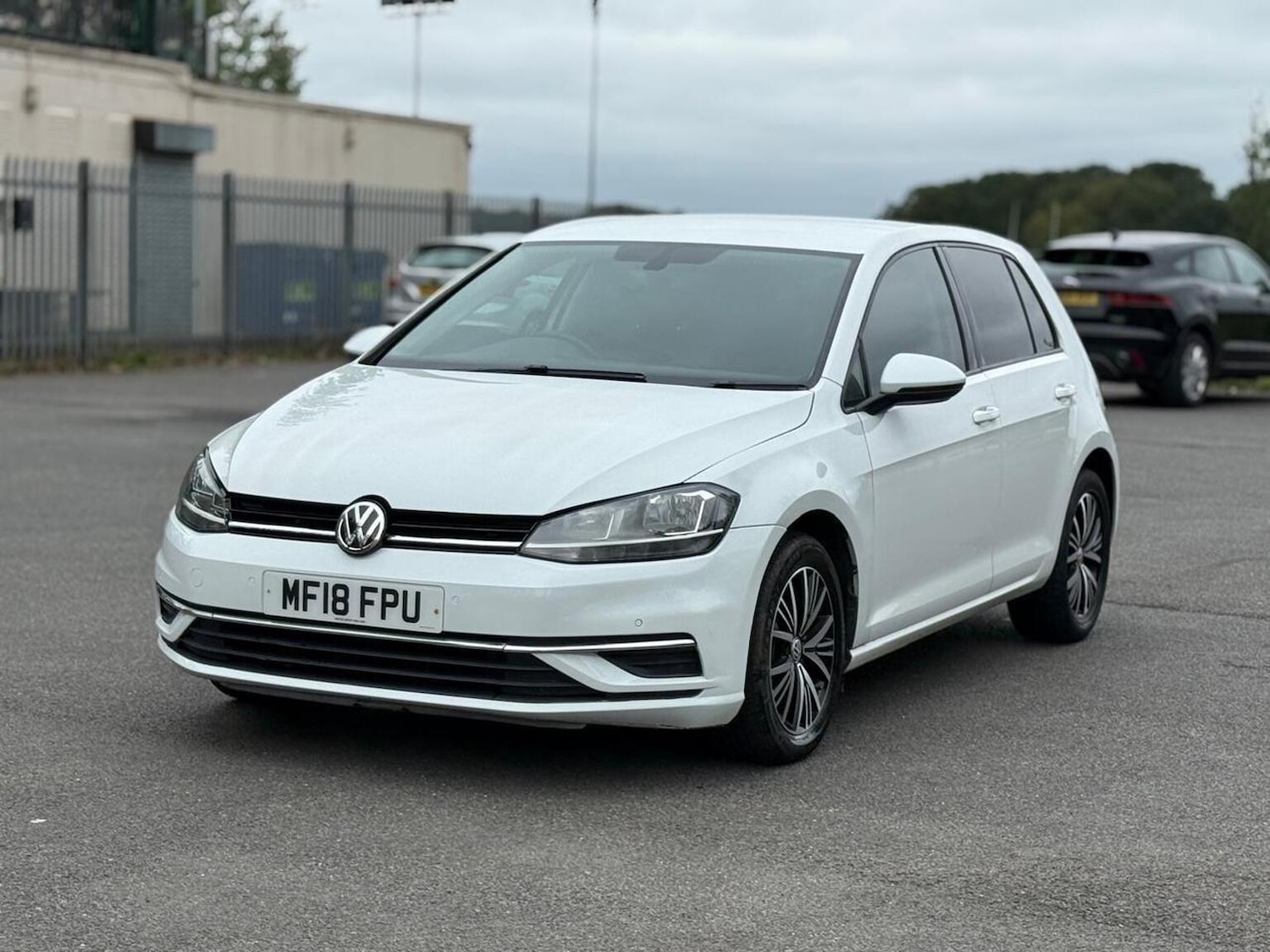 Used Volkswagen Golf 2018 for sale - 76941798: Photo 5