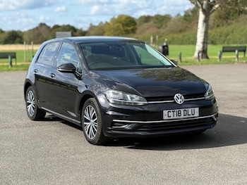 Used Volkswagen Golf 2018 for sale - 76158417: Photo