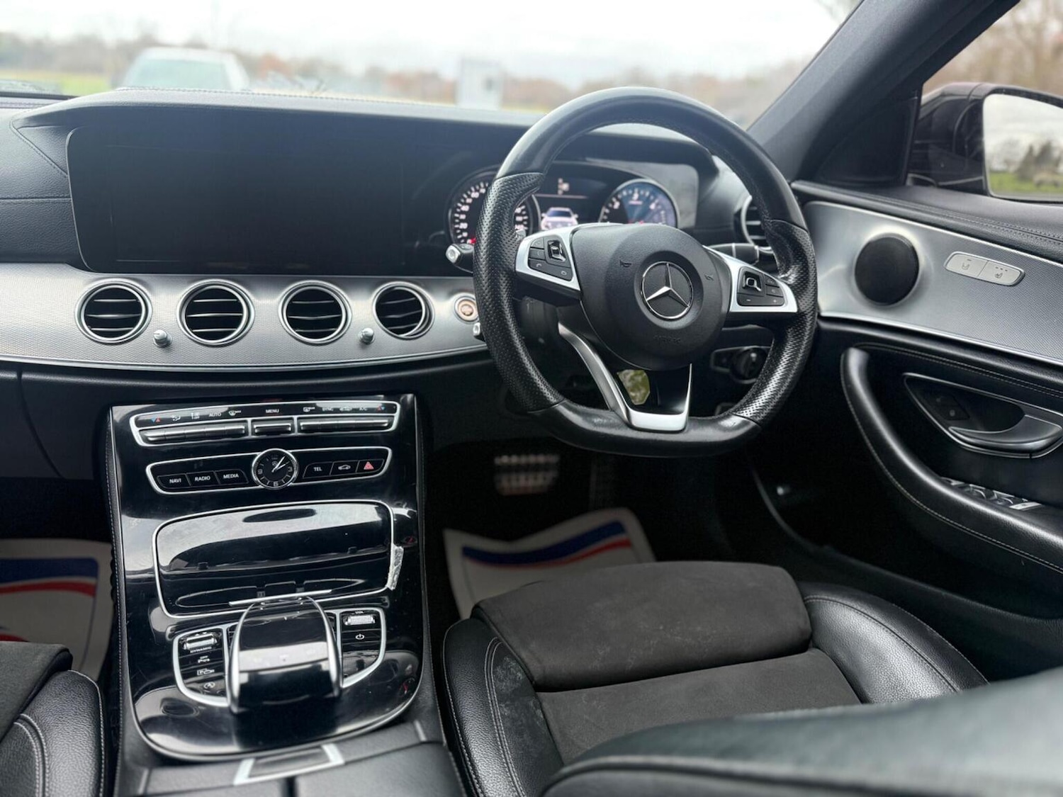 Used Mercedes-Benz E Class 2018 for sale - 76974449: Photo 15