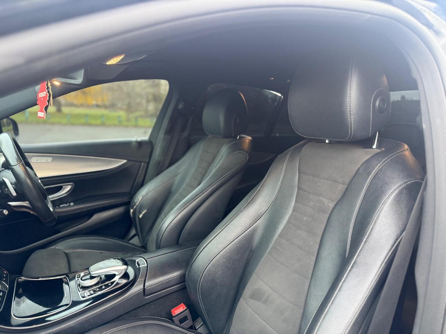 Used Mercedes-Benz E Class 2018 for sale - 76974449: Photo 19