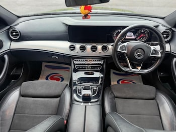 Used Mercedes-Benz E Class 2018 for sale - 76974449: Photo