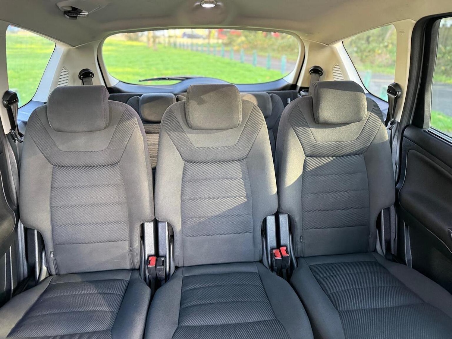 Used Ford S-Max 2010 for sale - 76439902: Photo 34