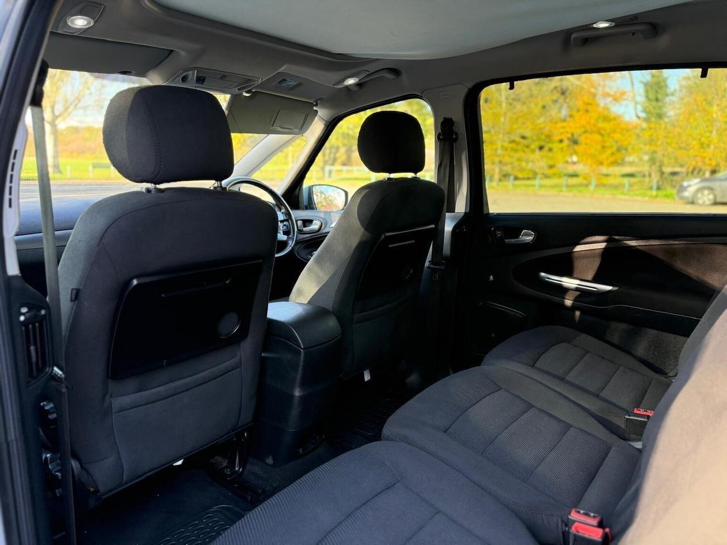 Used Ford S-Max 2010 for sale - 76439902: Photo 38