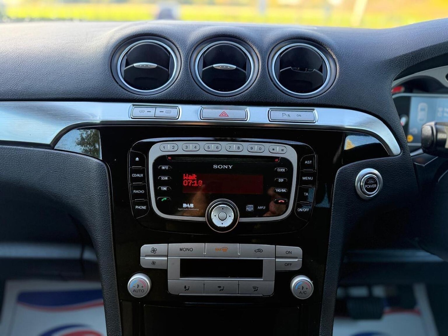 Used Ford S-Max 2010 for sale - 76439902: Photo 56