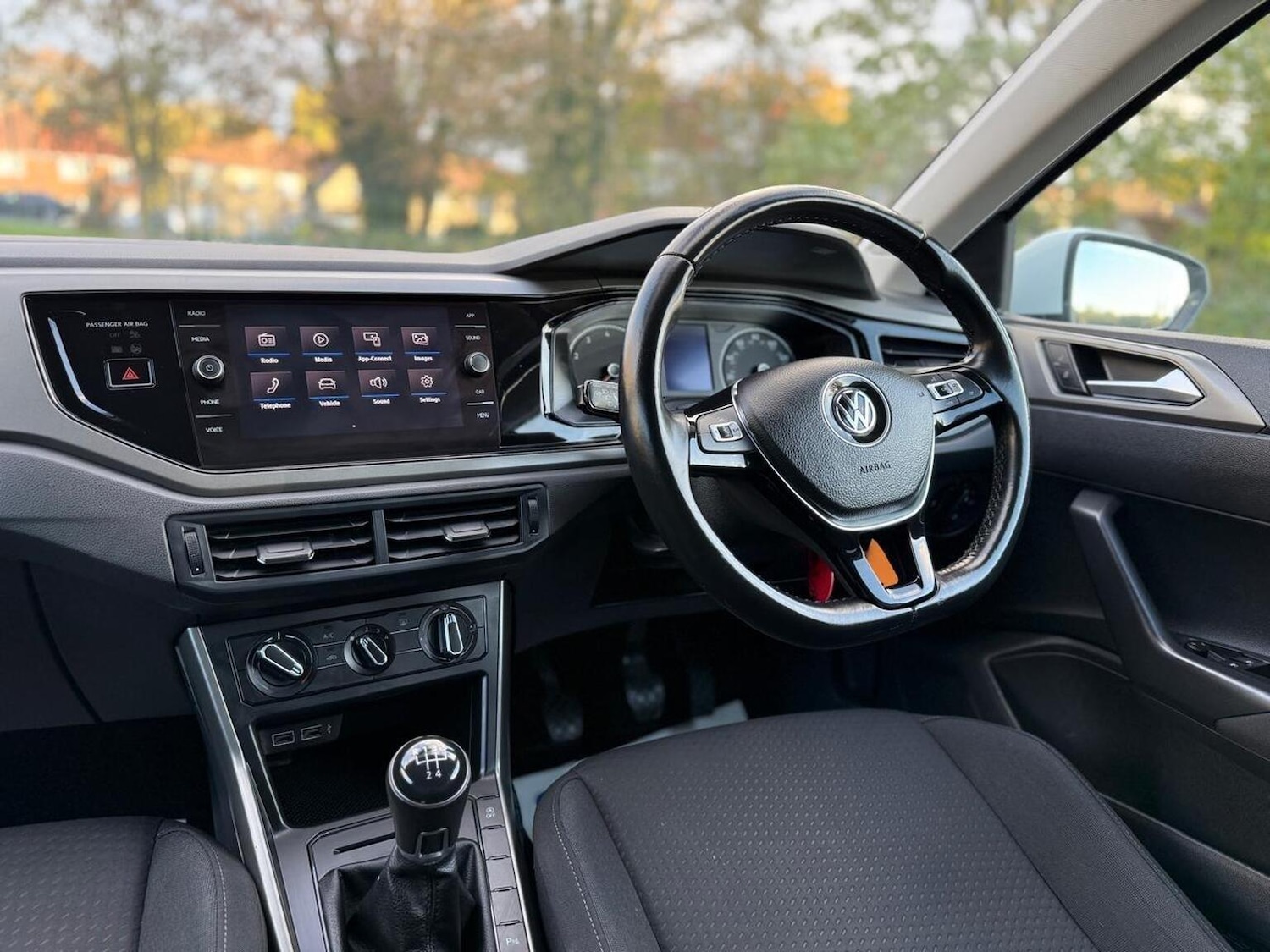 Used Volkswagen Polo 2019 for sale - 76380310: Photo 21