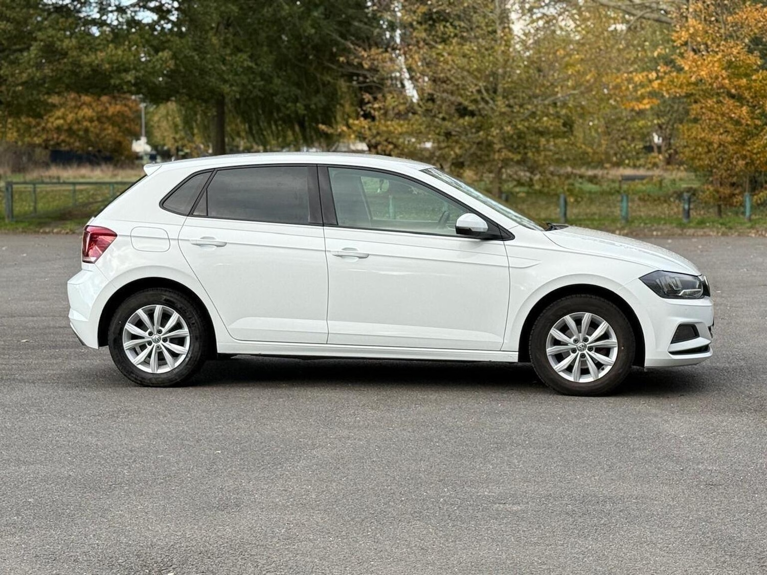 Used Volkswagen Polo 2019 for sale - 76380310: Photo 9