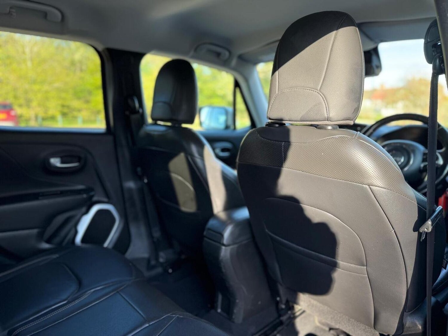 Used Jeep Renegade 2016 for sale - 76358131: Photo 38