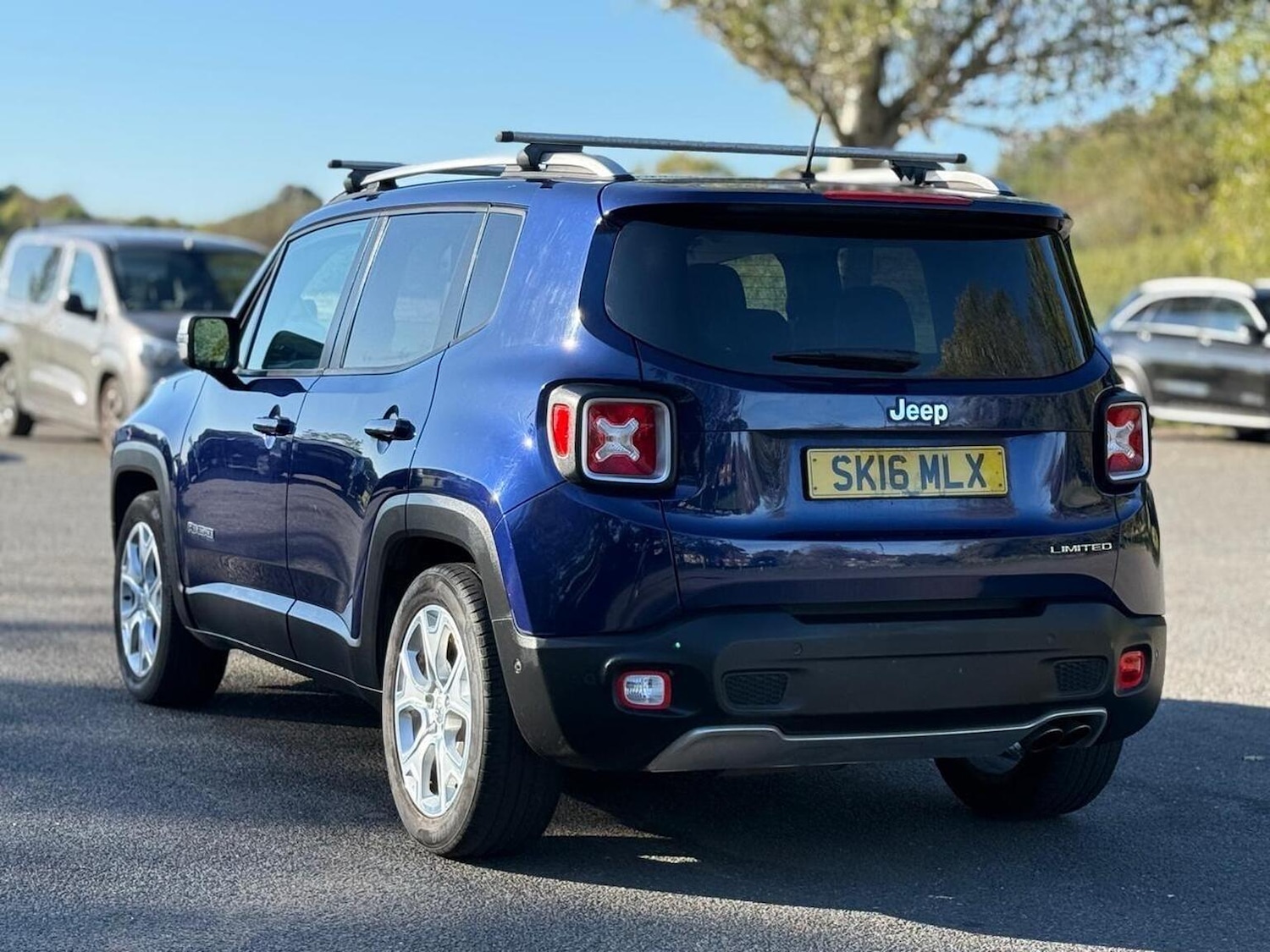 Used Jeep Renegade 2016 for sale - 76358131: Photo 4