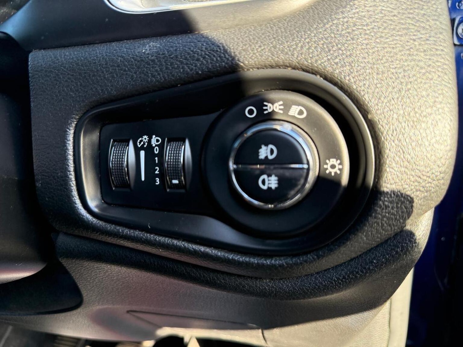Used Jeep Renegade 2016 for sale - 76358131: Photo 40
