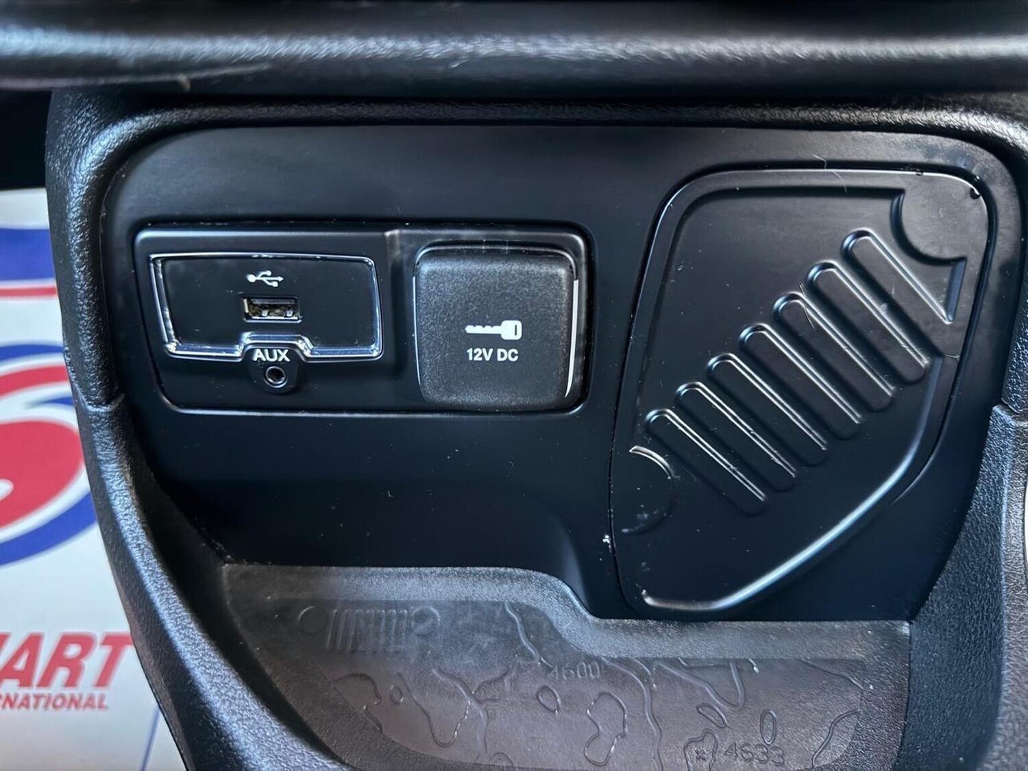 Used Jeep Renegade 2016 for sale - 76358131: Photo 41