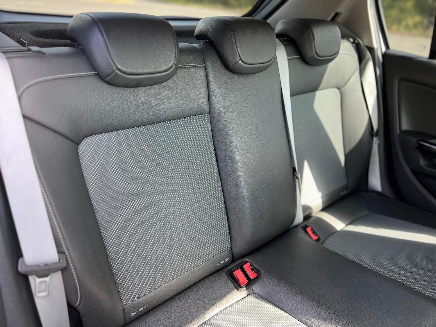 Used Vauxhall Corsa 2009 for sale - 76158423: Photo 38