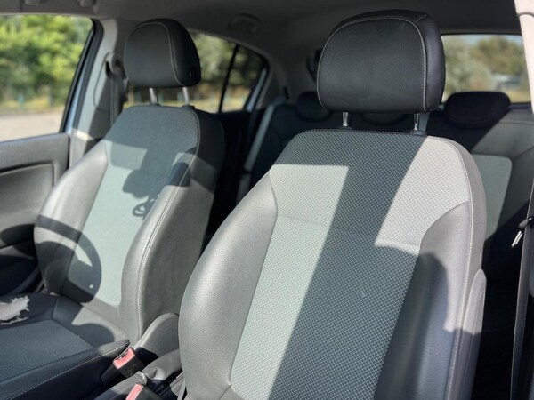 Used Vauxhall Corsa 2009 for sale - 76158423: Photo 41