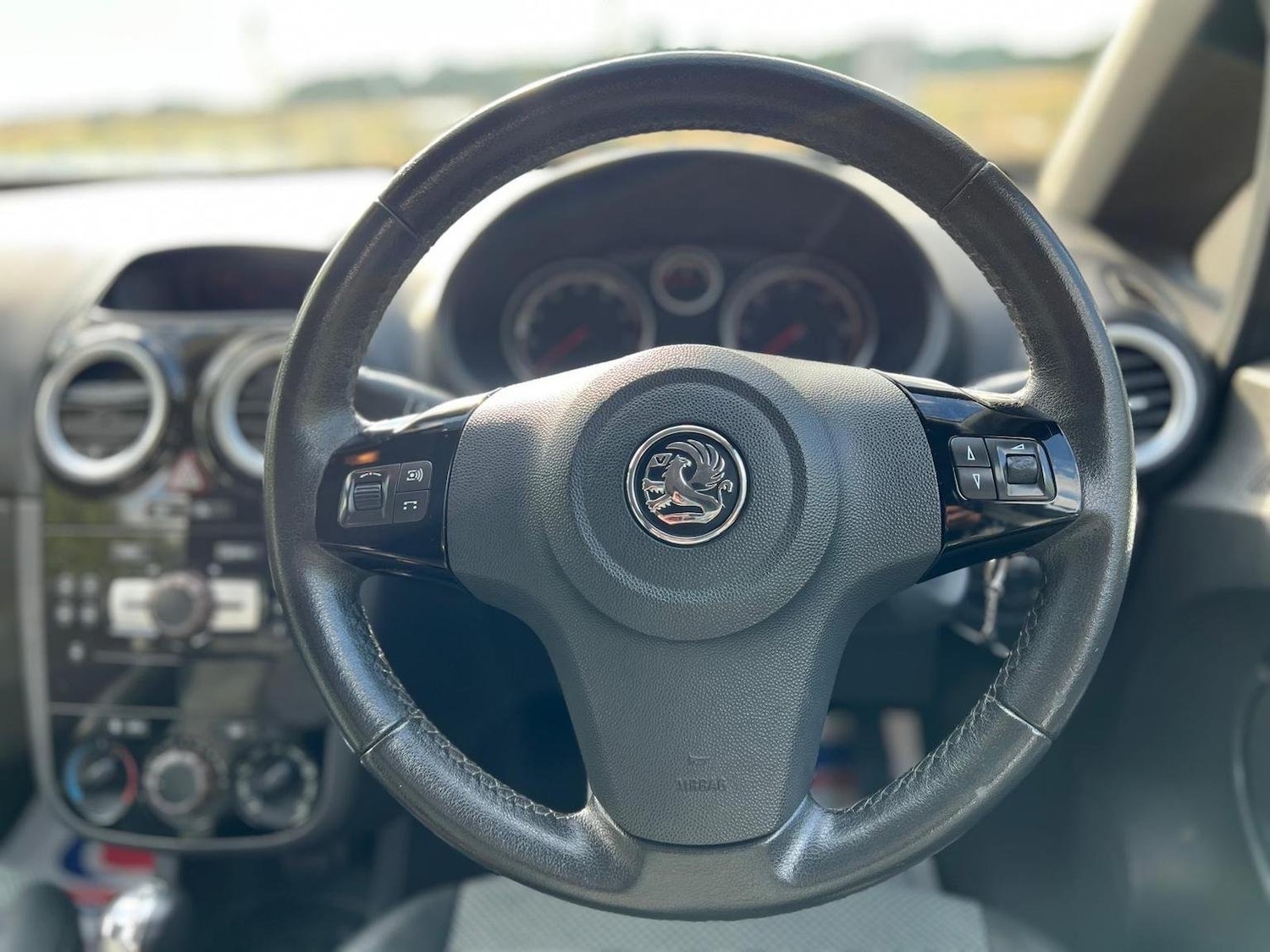 Used Vauxhall Corsa 2009 for sale - 76158423: Photo 46