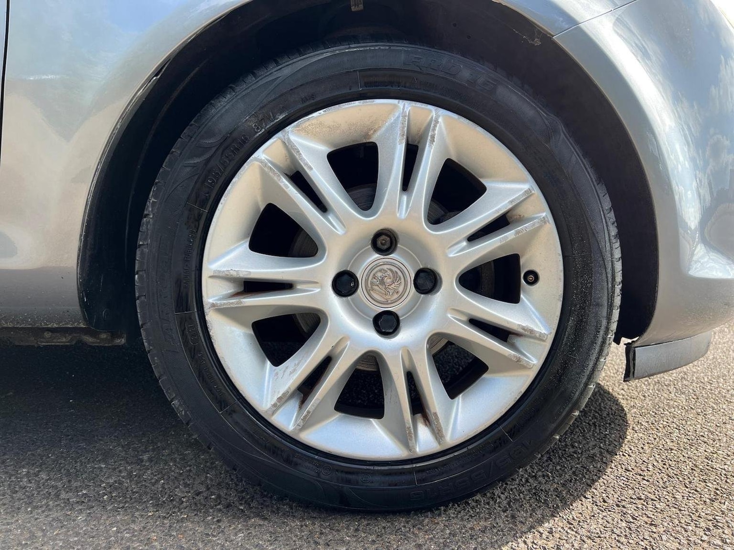 Used Vauxhall Corsa 2009 for sale - 76158423: Photo 53