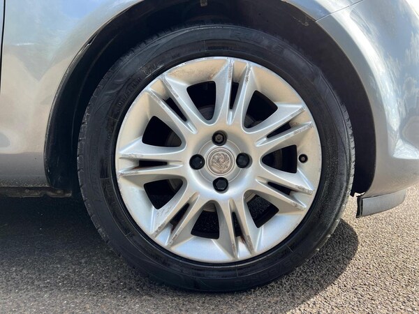 Used Vauxhall Corsa 2009 for sale - 76158423: Photo 53