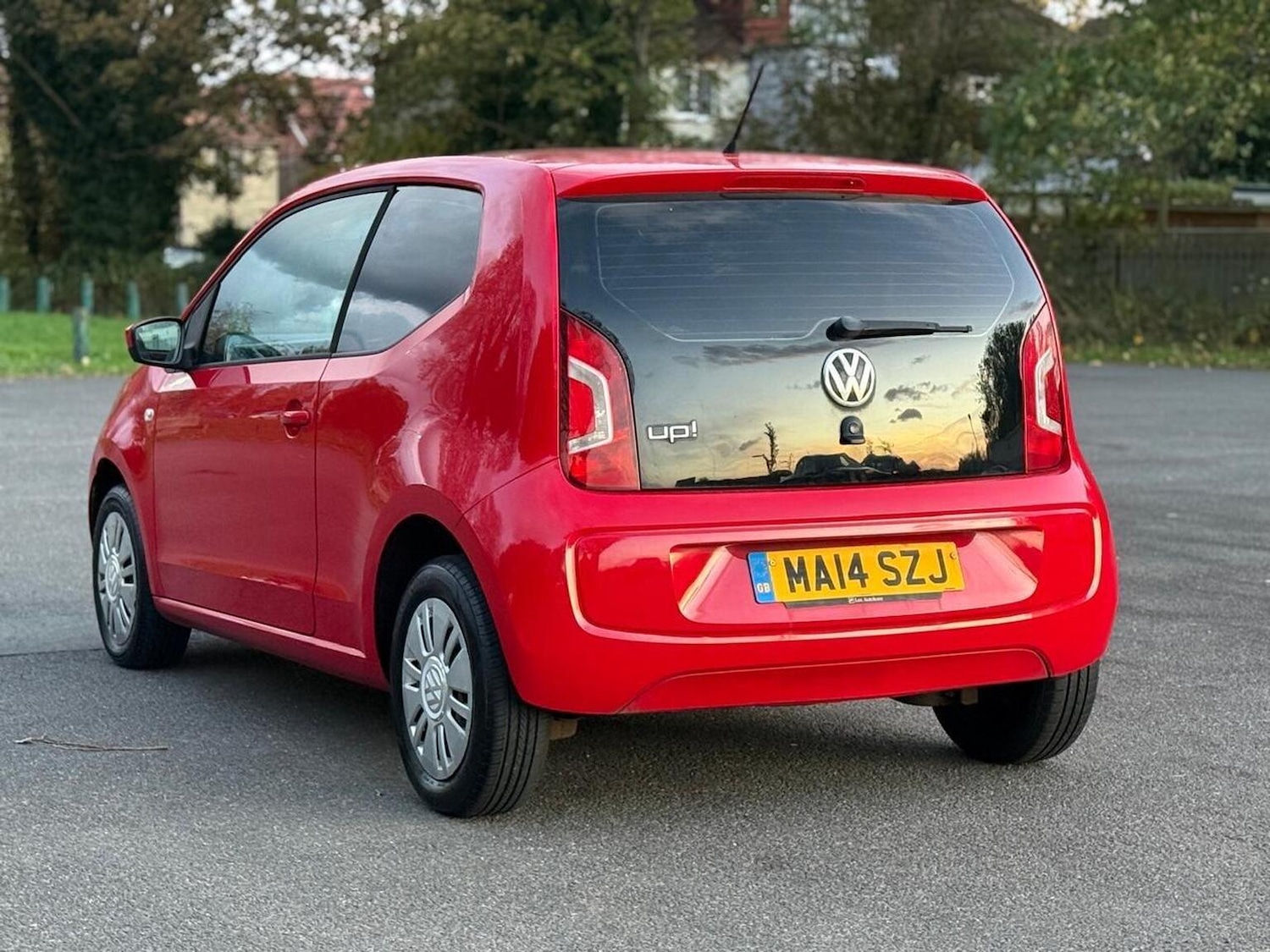 Used Volkswagen up! 2014 for sale - 76439852: Photo 16