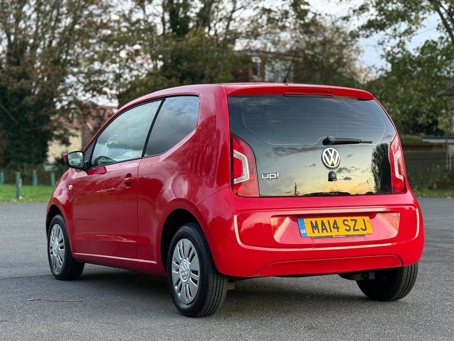 Used Volkswagen up! 2014 for sale - 76439852: Photo 18