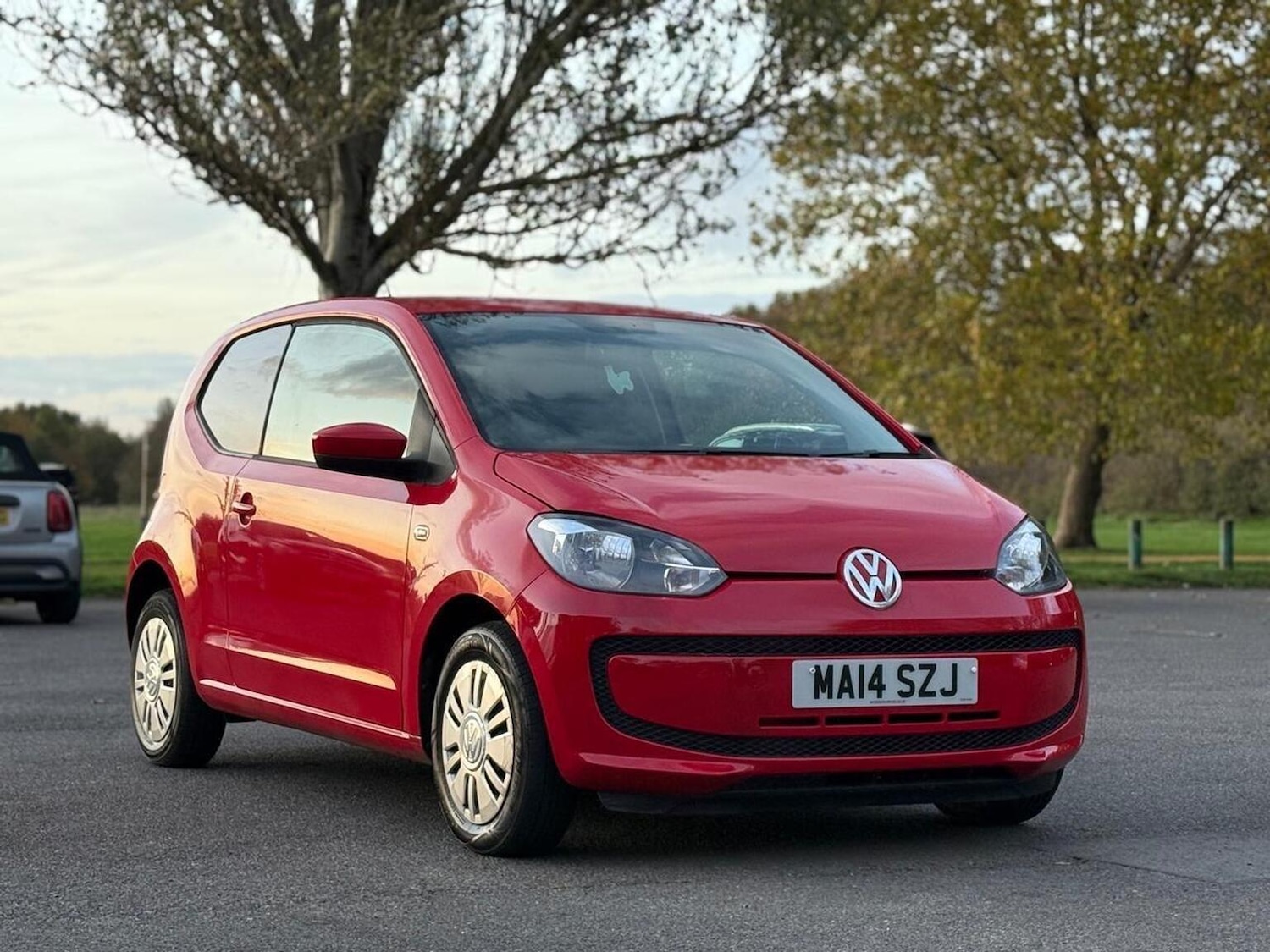 Used Volkswagen up! 2014 for sale - 76439852: Photo 5