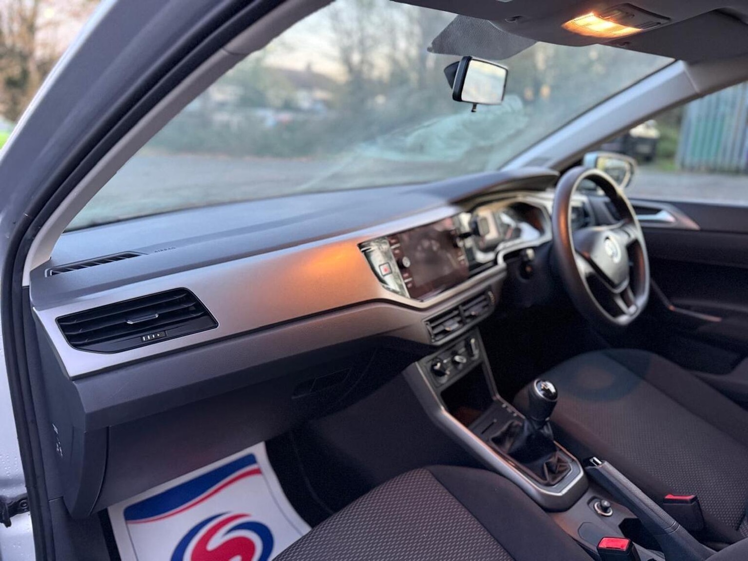 Used Volkswagen Polo 2018 for sale - 76666150: Photo 33