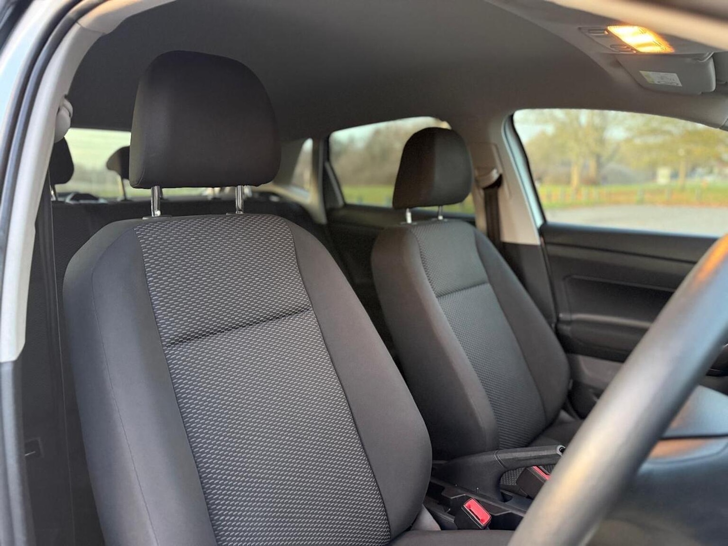 Used Volkswagen Polo 2018 for sale - 76666150: Photo 38