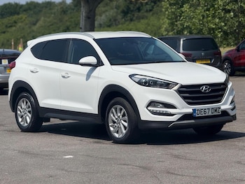 Used Hyundai TUCSON 2017 for sale - 76158399: Photo