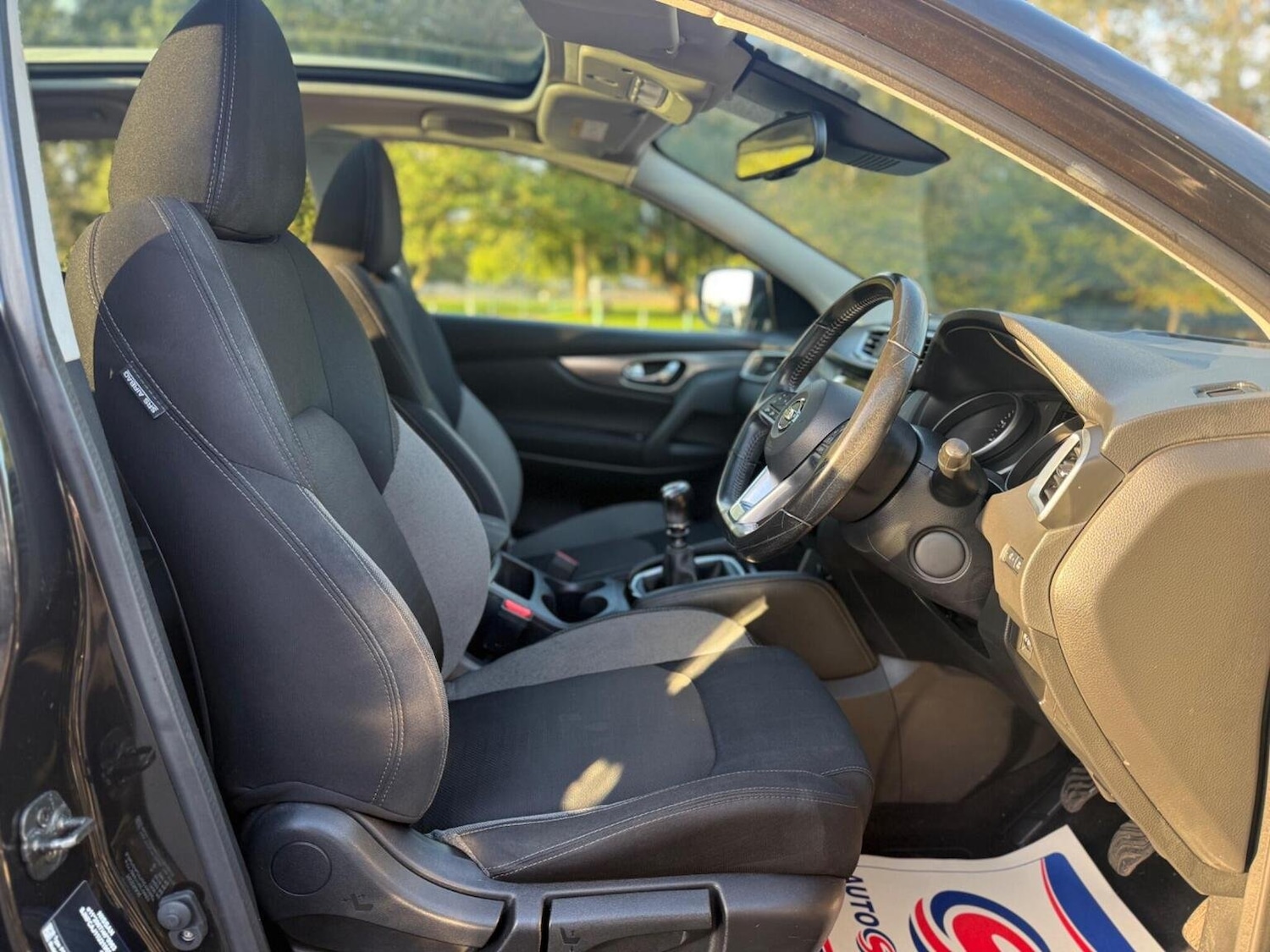 Used Nissan Qashqai 2018 for sale - 76158404: Photo 24