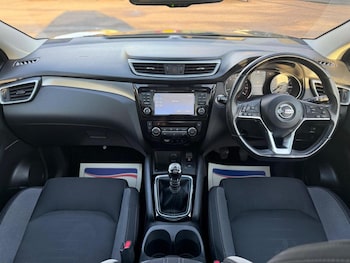 Used Nissan Qashqai 2018 for sale - 76158404: Photo