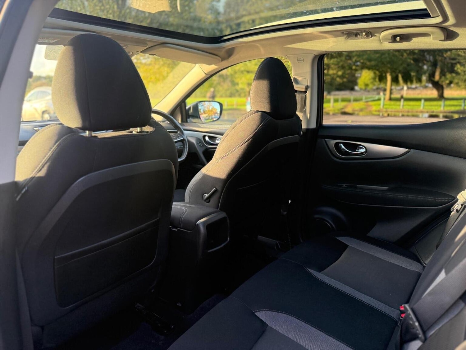 Used Nissan Qashqai 2018 for sale - 76158404: Photo 30