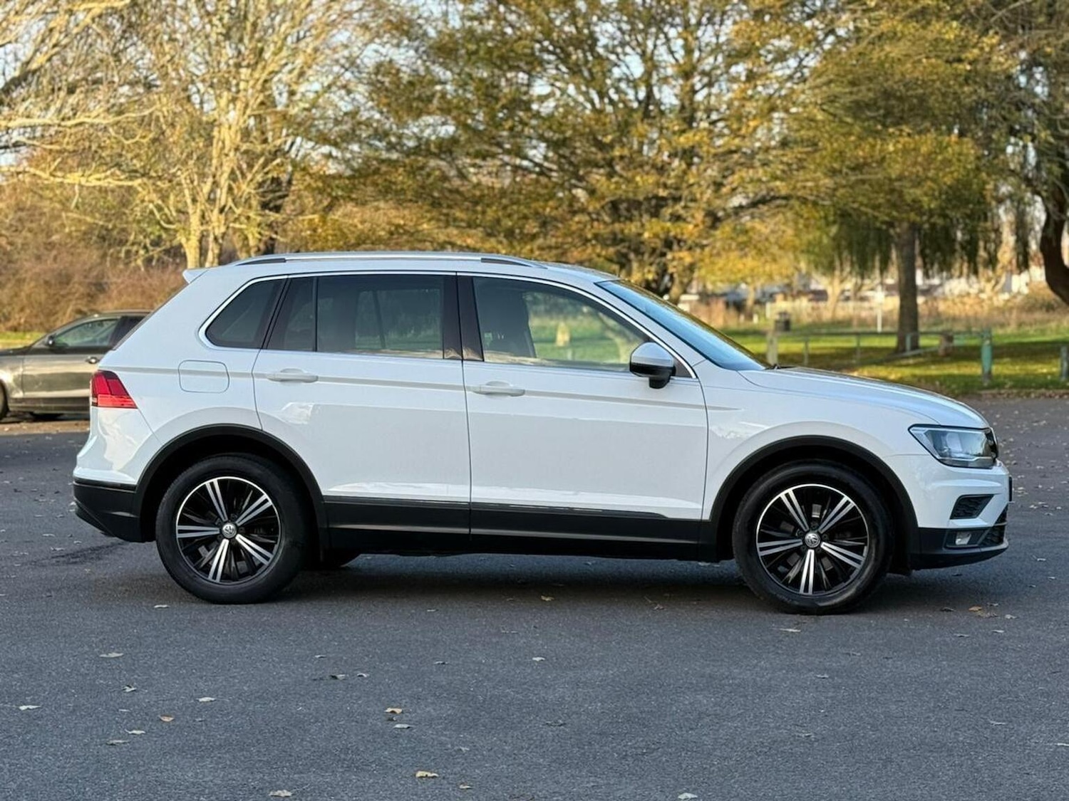 Used Volkswagen Tiguan 2018 for sale - 76670779: Photo 10